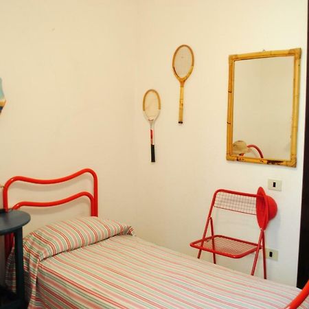 Via Dei Pini Villa Форт Вилидж Екстериор снимка