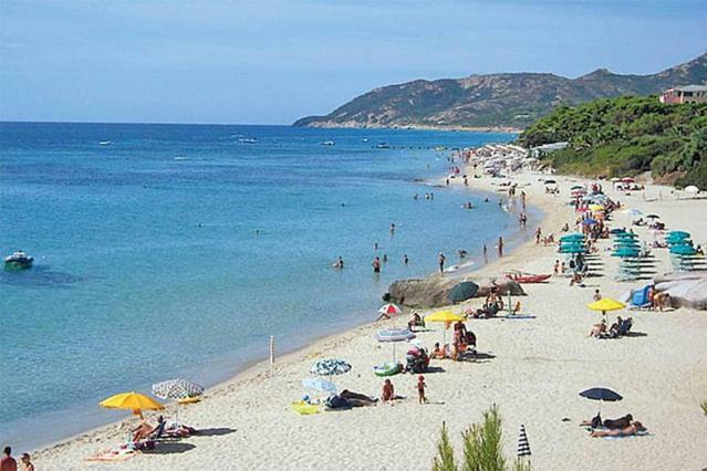 Via Dei Pini Villa Форт Вилидж Екстериор снимка